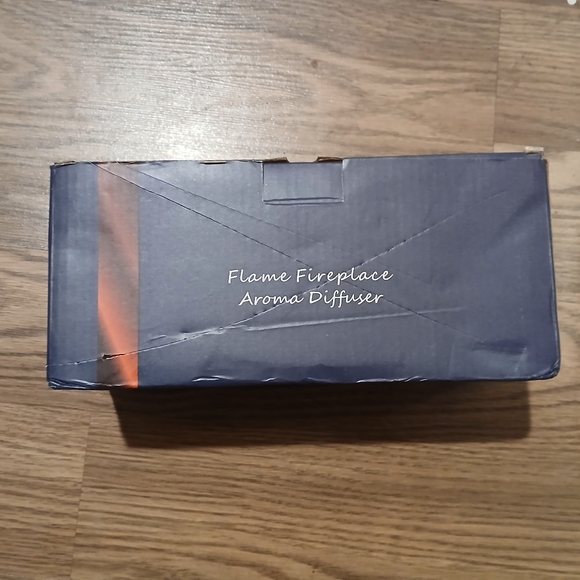 Colorful Flame Fireplace Aroma Diffuser 7 Color Modes Essential Oil Humidifer - Picture 5 of 11